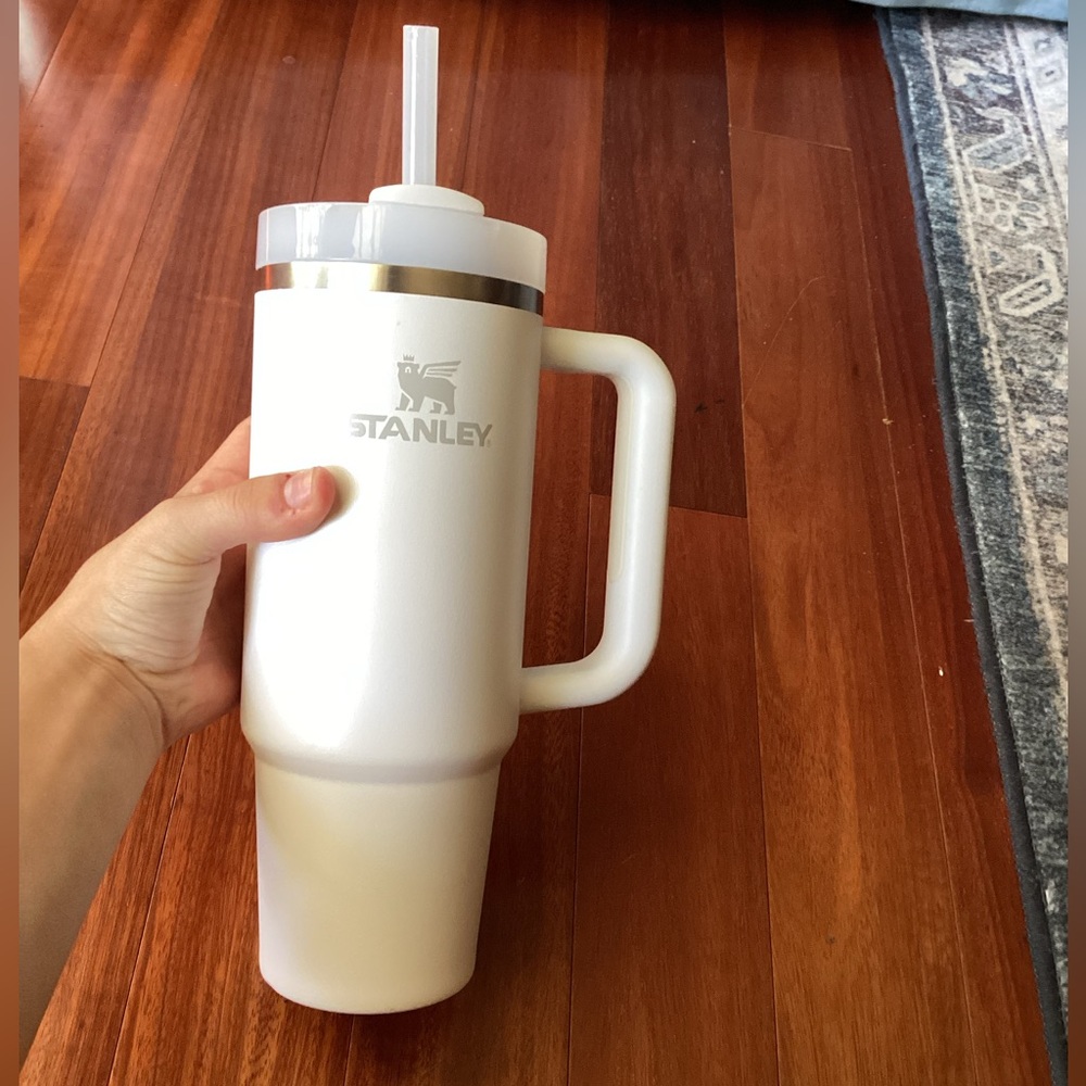 White Stanley great condition